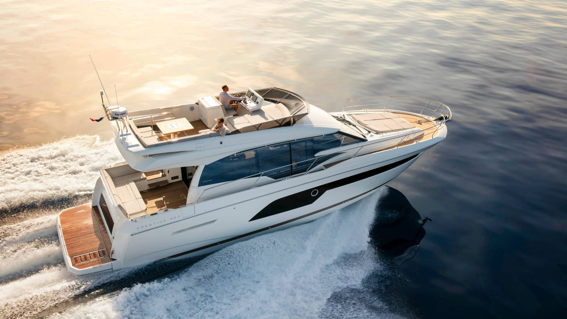 Prestige 520 Fly — Flybridge à louer Cannes