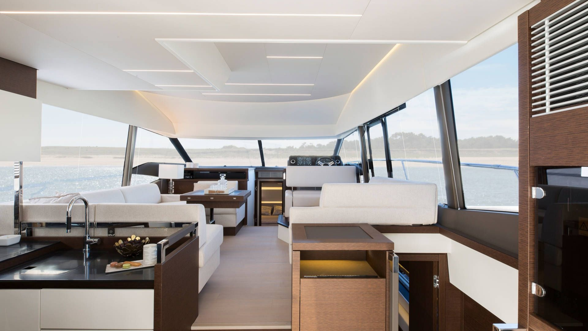 Prestige 520 Fly — photo 4